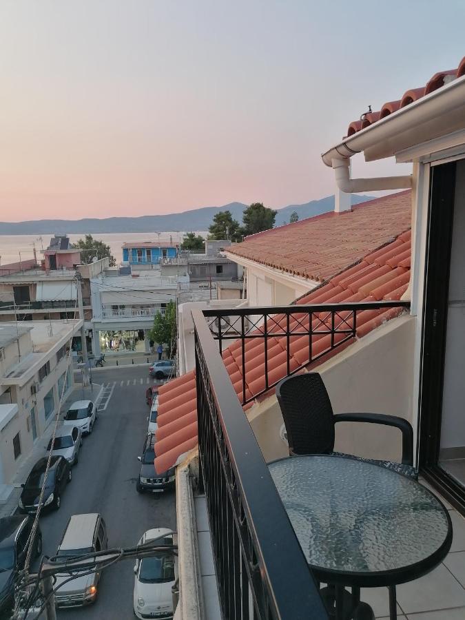 Appartement Attic View Palatia à Nea Palatia Extérieur photo